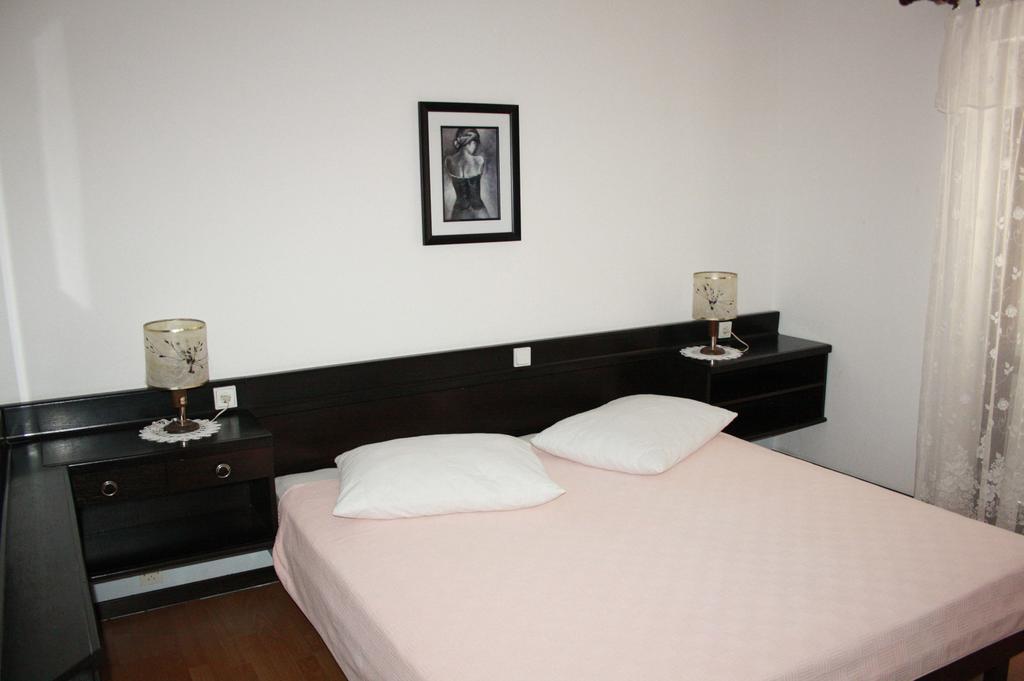 Guest House Violeta Palit Exterior foto
